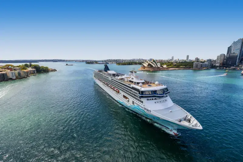 A Norwegian cruise ship passing through Sydney Harbour.